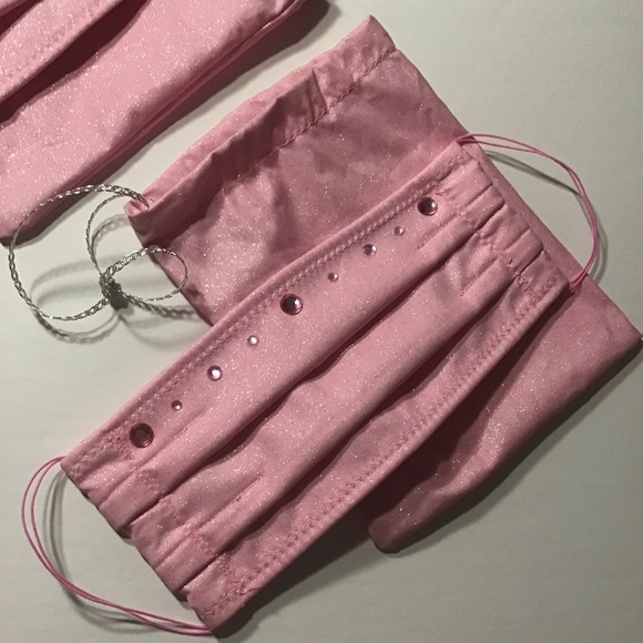 💖😷BNWT BOHEMIAN ARMENIAN CUSTOM FACE MASK READ - Picture 3 of 14